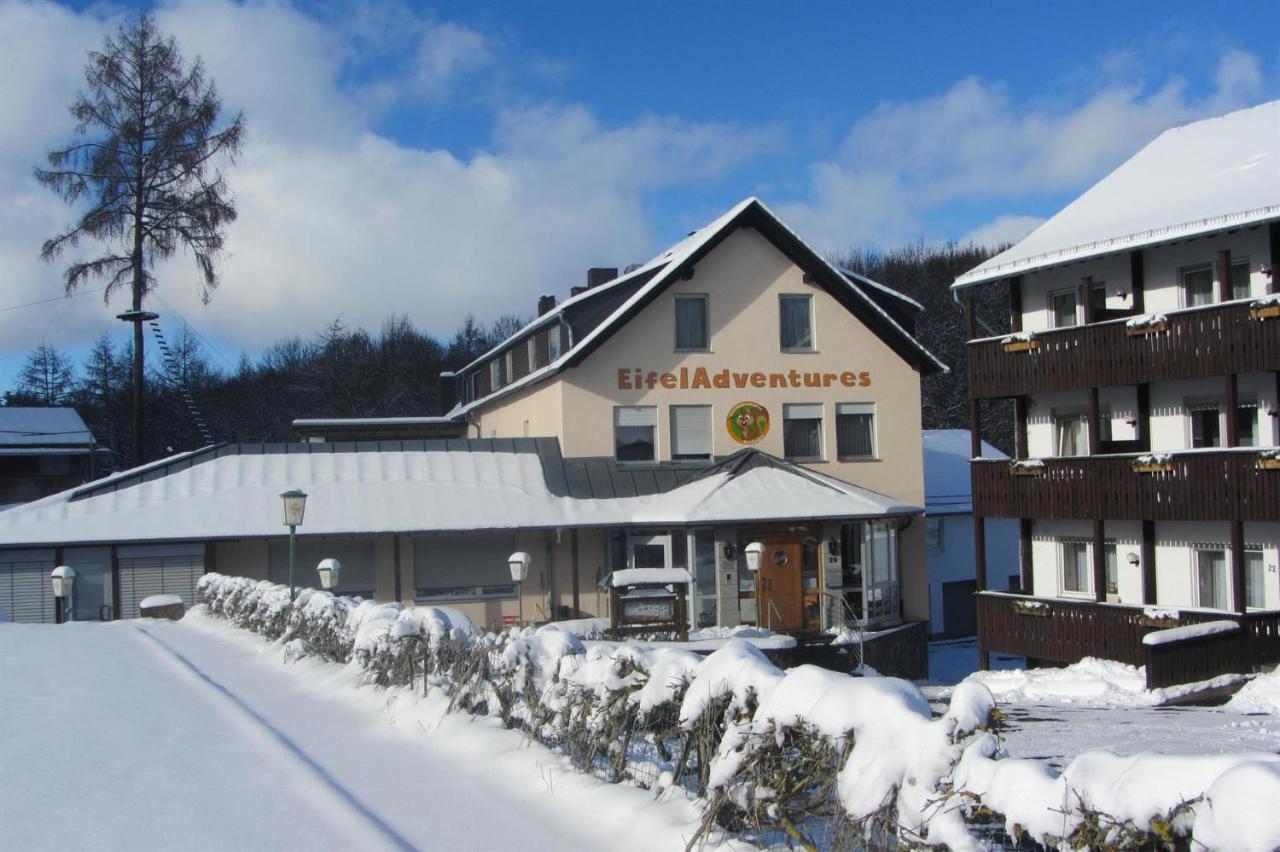 Appartementhaus Eifeladventures Berlingen Esterno foto